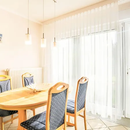 3 By Interhome Apartmán